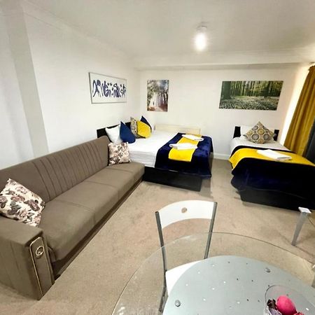 2 Bedrooms Modern Central London Apartment, Full Kitchen, 5 Minutes Tube Station Luaran gambar