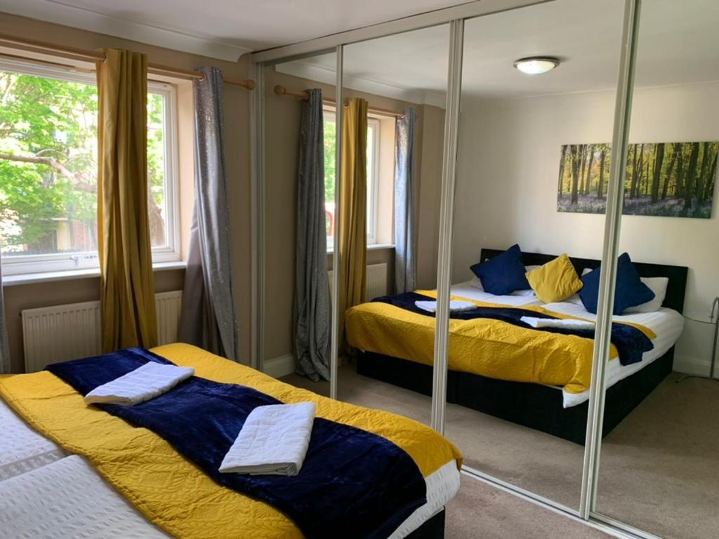 2 Bedrooms Modern Central London Apartment, Full Kitchen, 5 Minutes Tube Station Luaran gambar